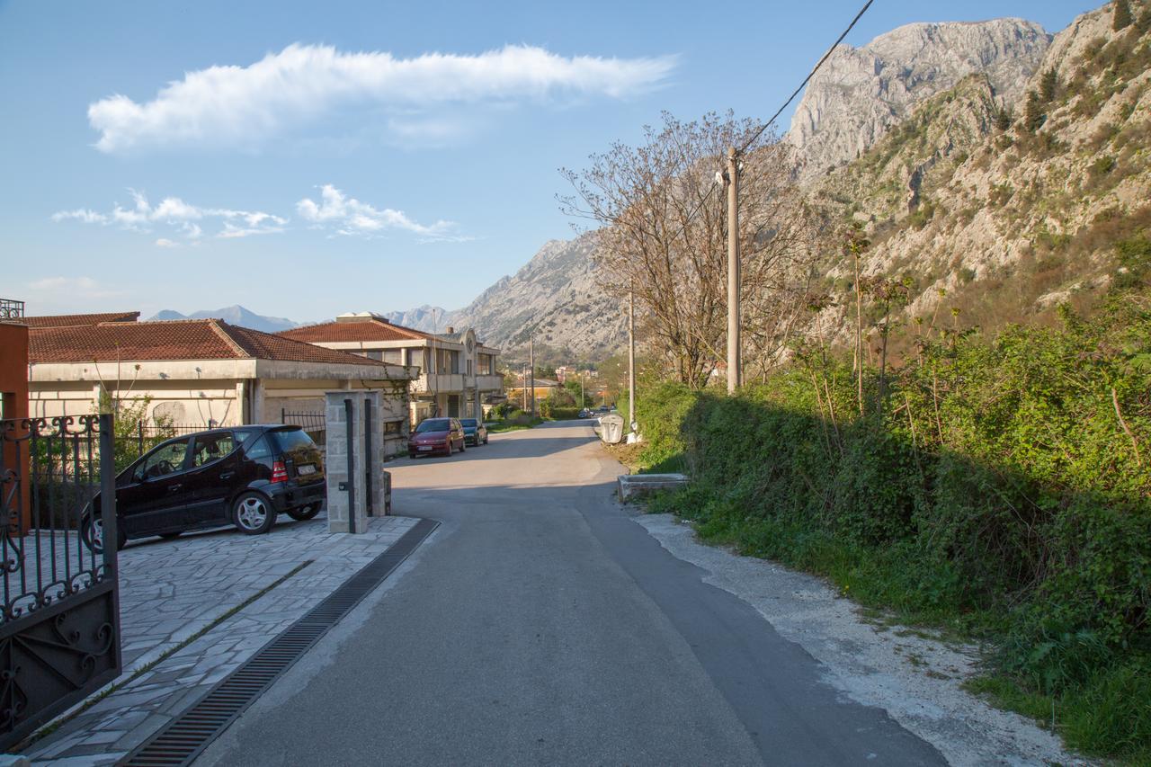 Apartment Atina Kotor Ngoại thất bức ảnh